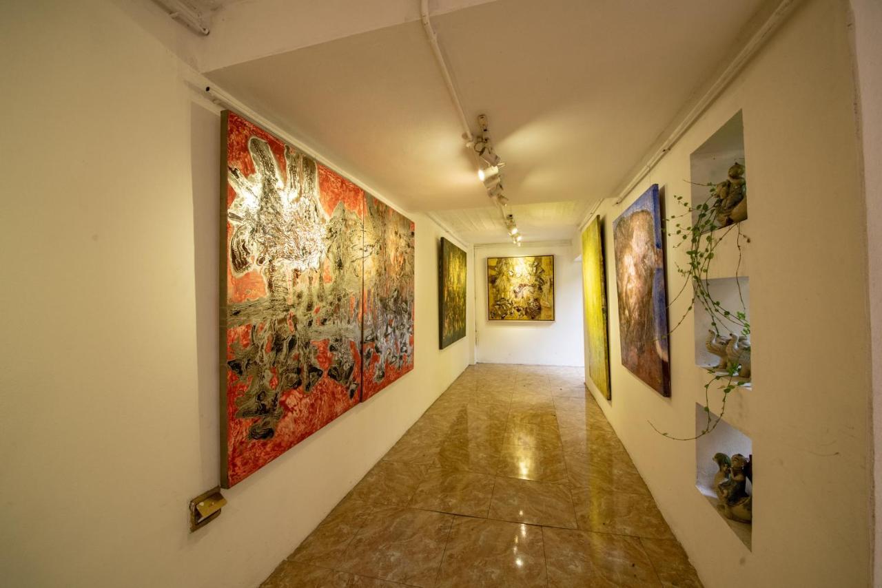 Polygon Art And Homestay Hanoi Buitenkant foto